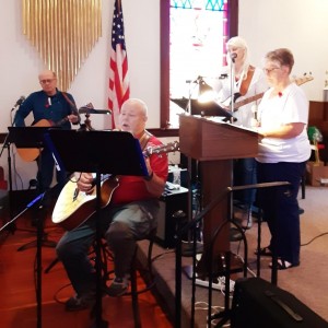 Music%20Team%20at%20%20Warwick%20Lutheran%20Roger%20E%20David%20R%20Michelle%20L%20Cheryl%20D%20Memorial%2021