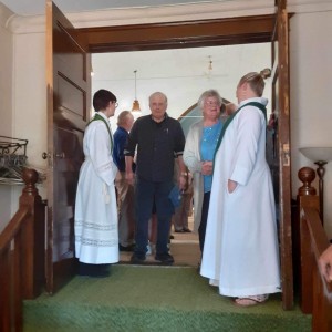 Pekin%20Holy%20Closure%2010%20Leaving